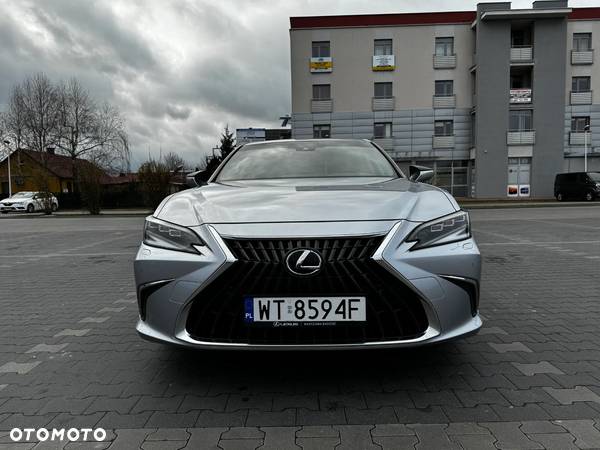 Lexus ES 300h Prestige - 19