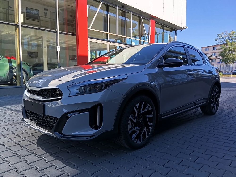 Kia XCeed 1.6 T-GDI Tribute DCT 2026