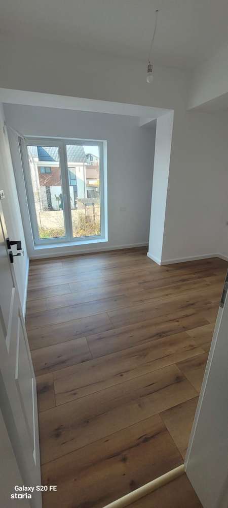 VILA TIP DUPLEX FINALIZATA,MUTARE IMEDIATA / ZONA TRAPEZULUI!-4