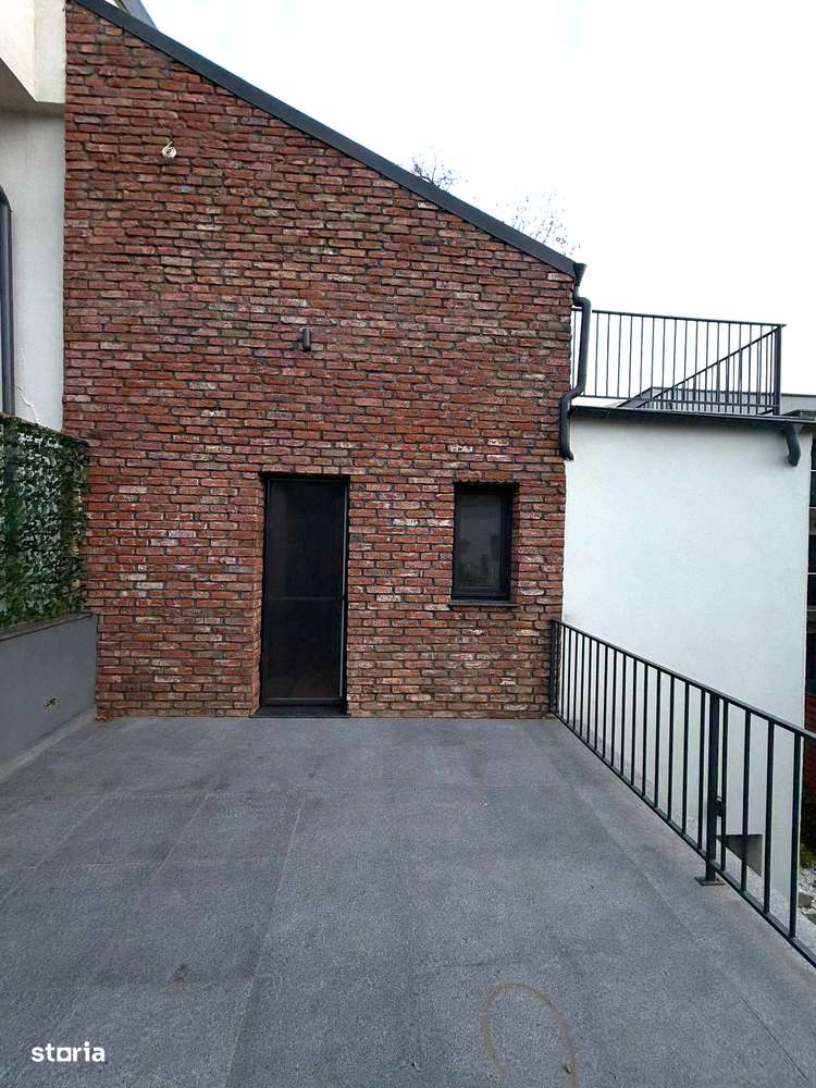 Casa moderna, 2025, cu terase generoase si arhitectura premium-10