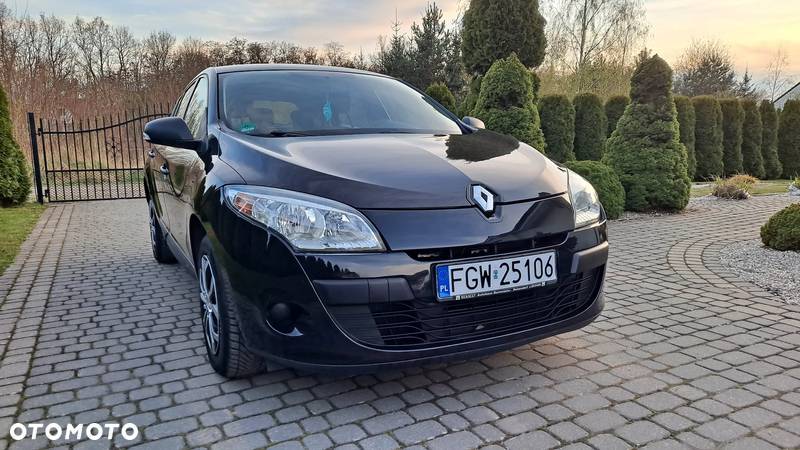 Renault Megane 1.6 16V 100 Authentique - 3