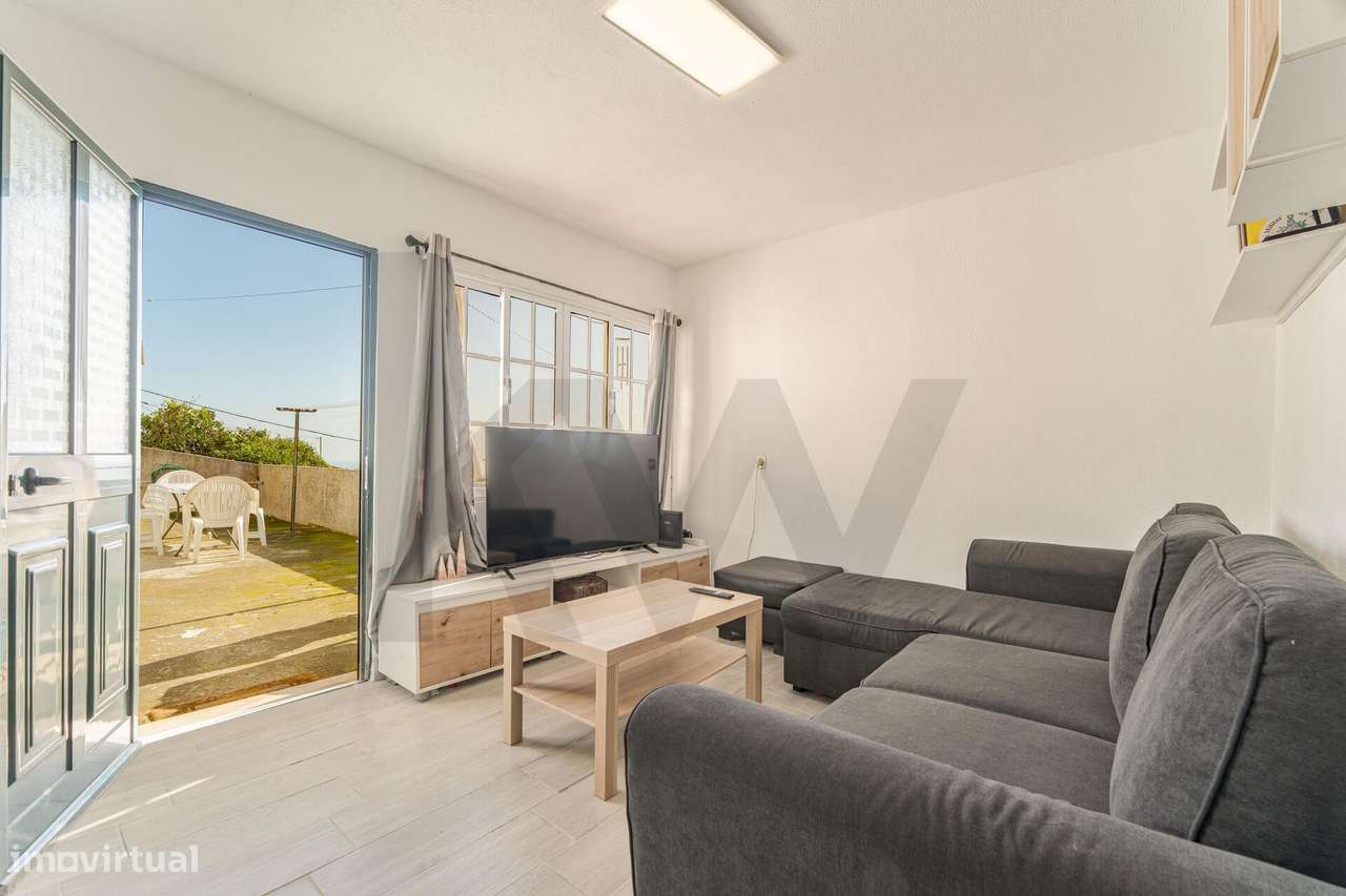 Moradia T1+1 em São Roque com fantástica vista mar-8