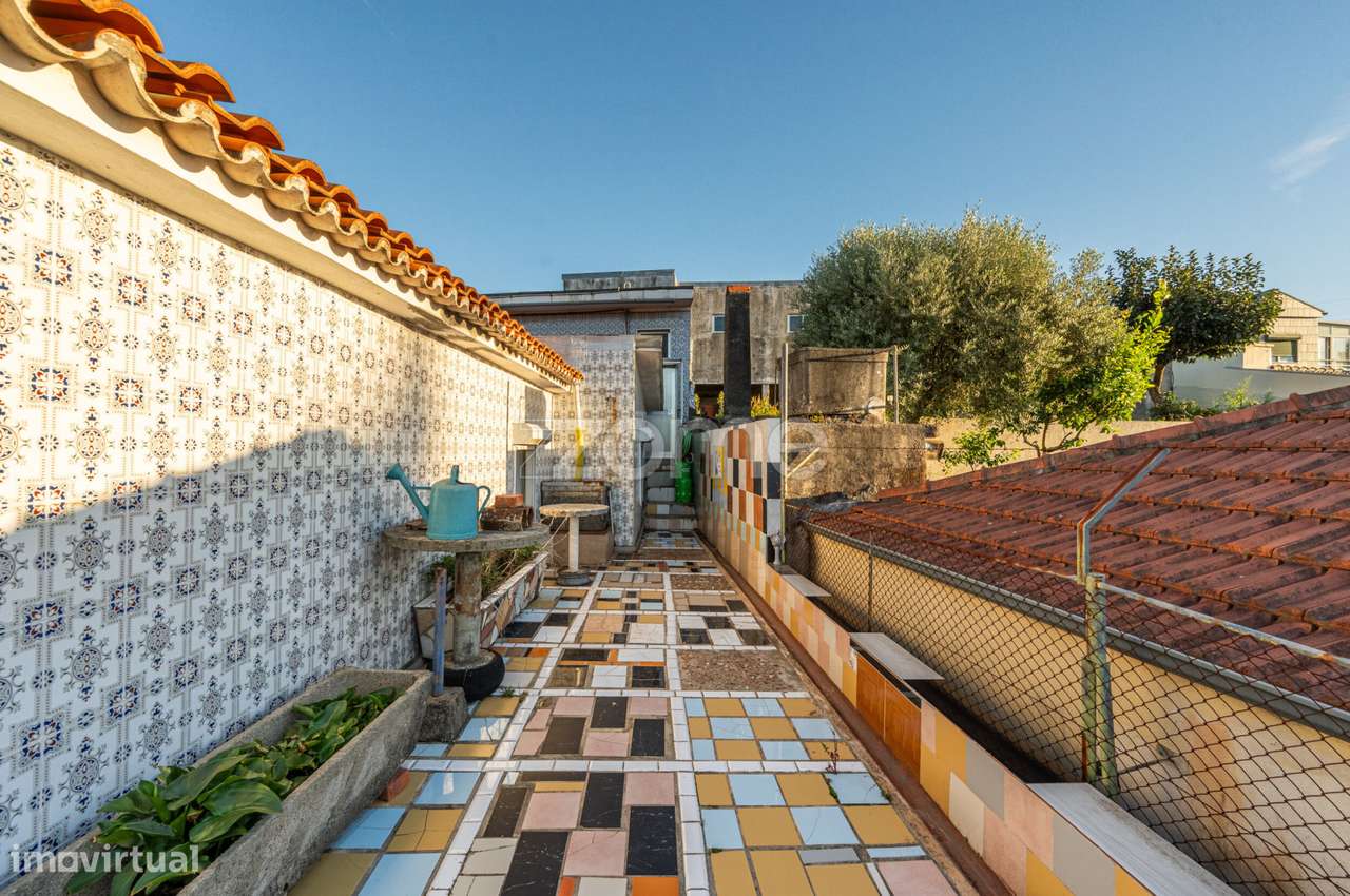 2 MORADIAS EM SÃO PEDRO DA COVA, GONDOMAR-16