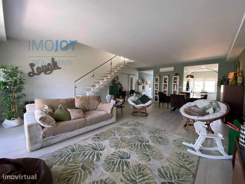 Fantástica Moradia T3 para Venda em Santa Cruz - Grande imagem: 4/52