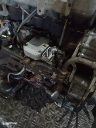 Motor Nissan Cabstar 3.0 TD REF: BD30 - 9