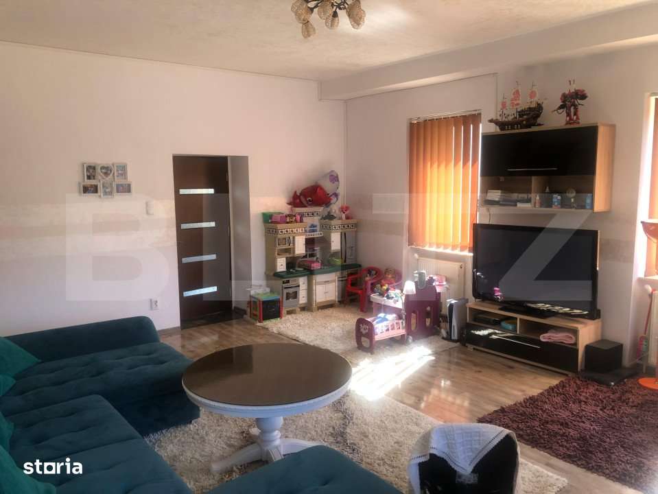 Casa de vanzare, cu 4 camere, 190 mp, zona Codrisor, Bistrita - Imagine principală: 1/19