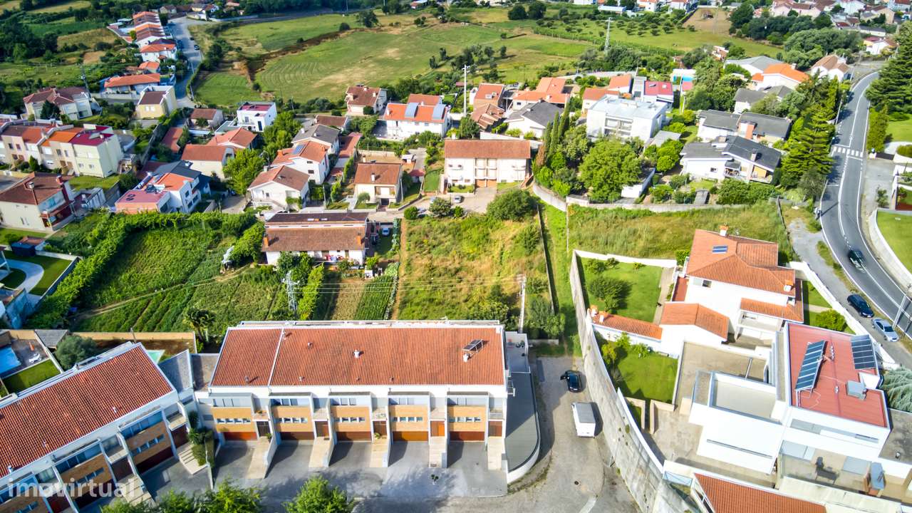 Terreno à venda em Braga - Nogueira-10
