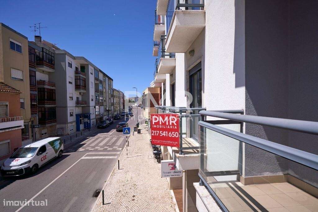 Apartamento T3 na Amora-18