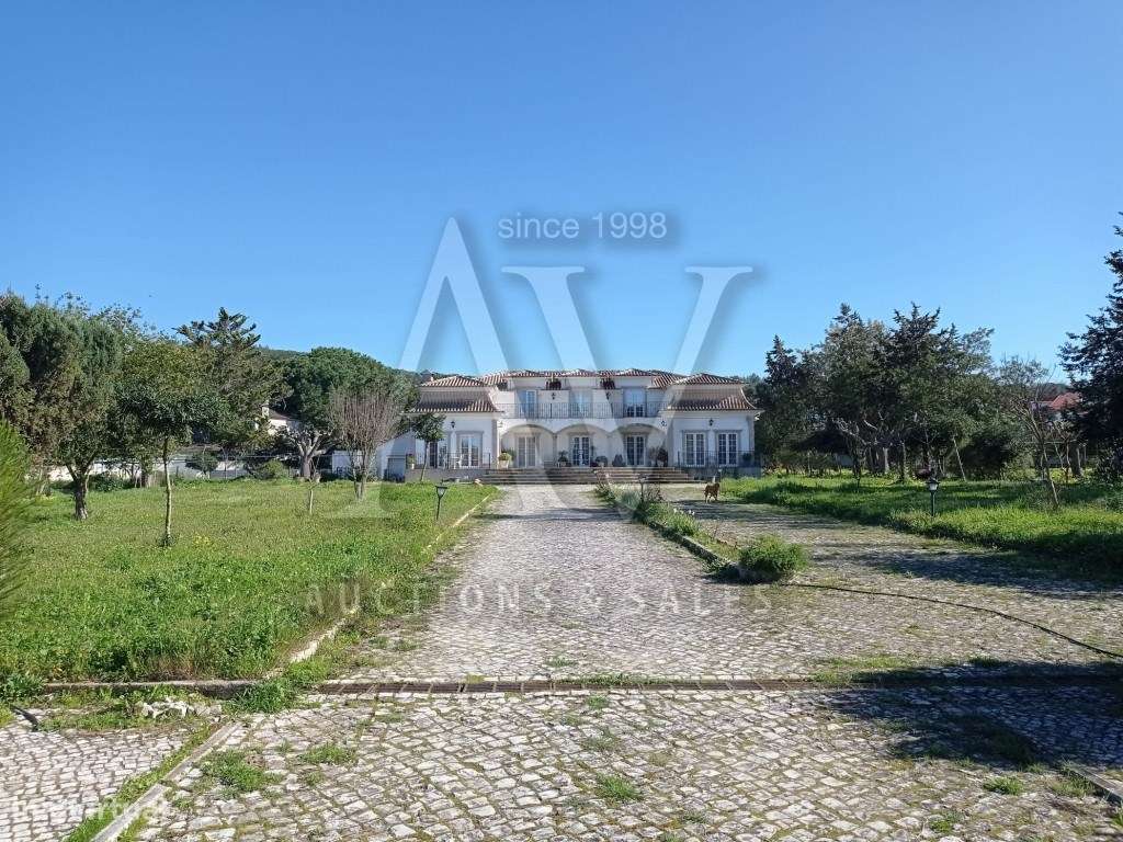 Quinta composta por moradia de dois pisos, com piscina, garagem e t...-3