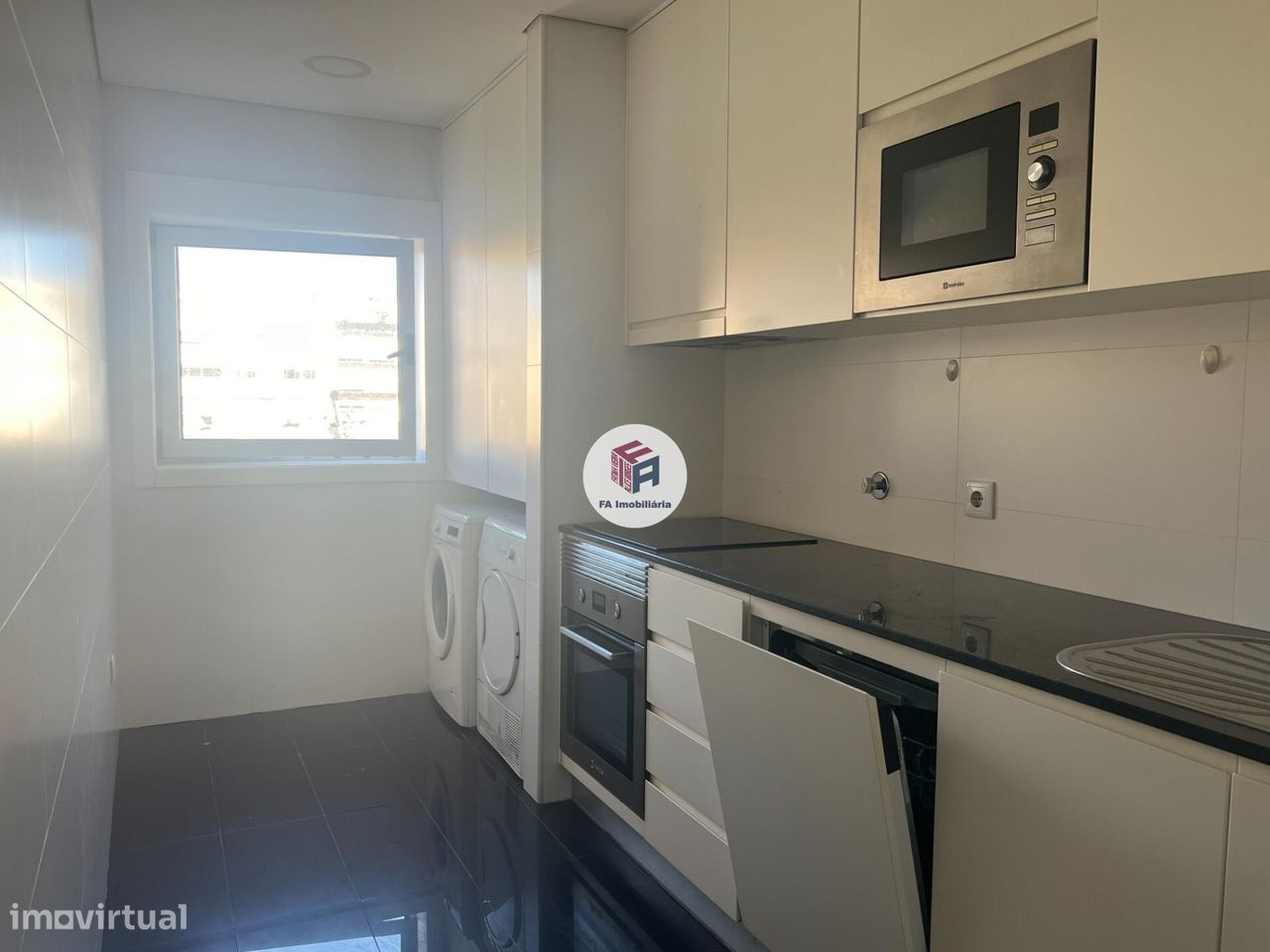 Apartamento T1  c/ Garagem  Matosinhos Sul Marginal