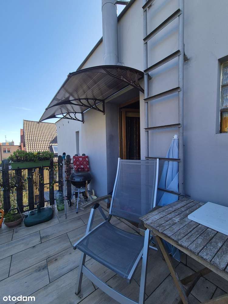 Dom 270 m2 I os. Białe Sady I do częściowego remontu I 3 mieszkania I-17