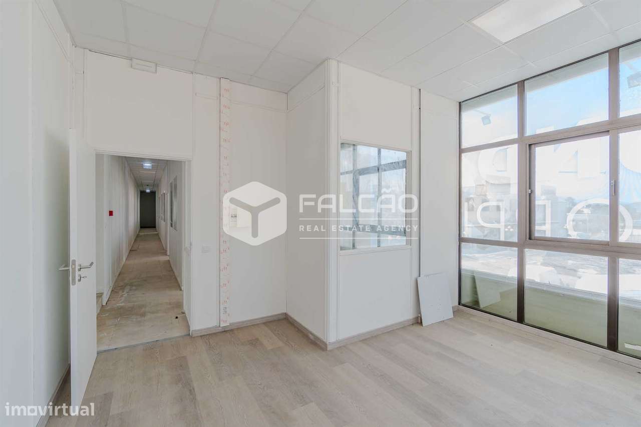 Escritório  Arrendamento em Fundão, Valverde, Donas, Aldeia de Joanes - Grande imagem: 5/24