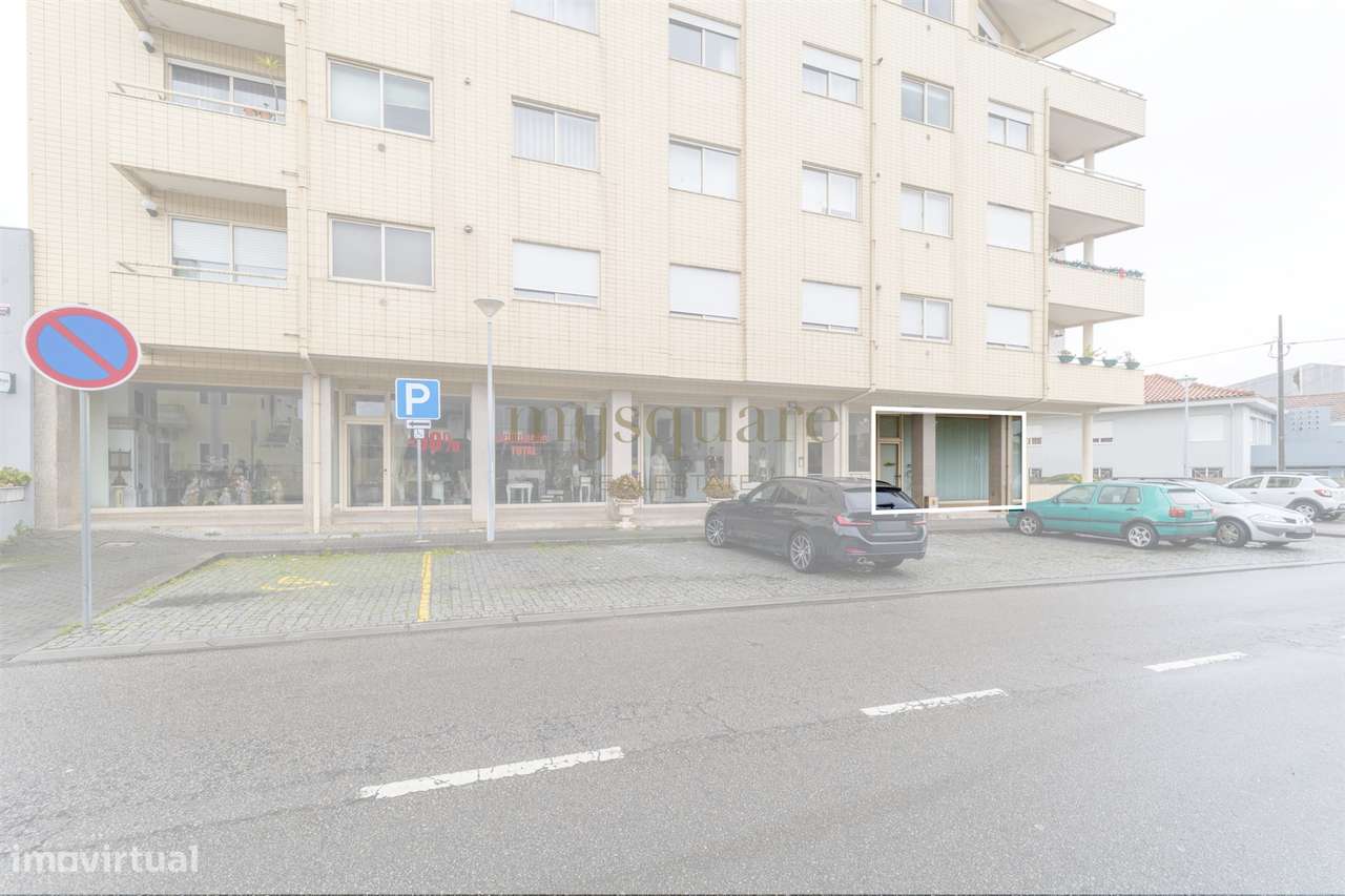 LOJA COMERCIAL PARA ARRENDAMENTO – EXCELENTE LOCALIZAÇÃO EM PAÇOS DE B - Grande imagem: 5/6