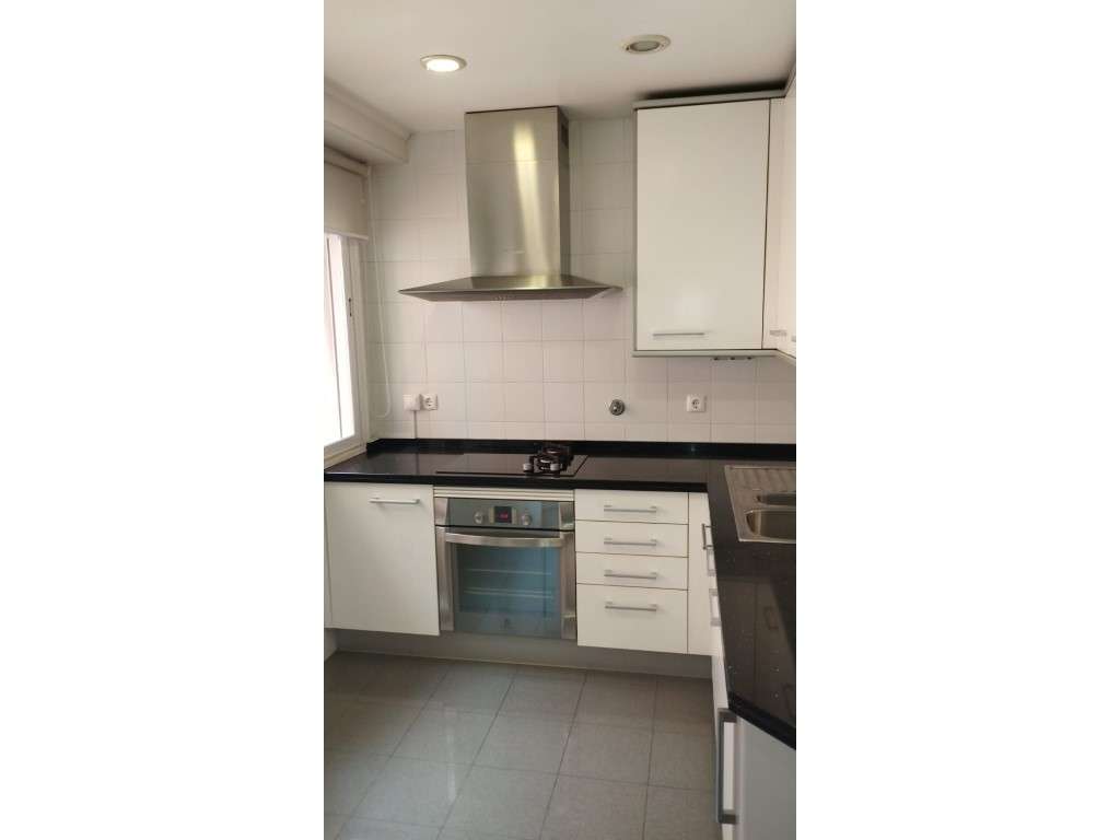 T2 Avenida de Roma - Grande imagem: 2/19