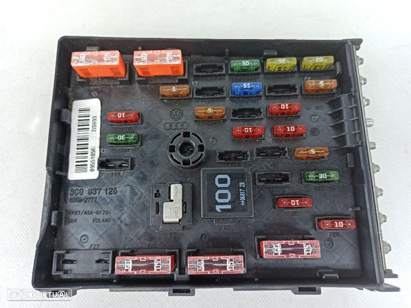 Bsi / Caixa De Fusiveis / Uch / Sam Volkswagen Passat Variant (3C5) - 1