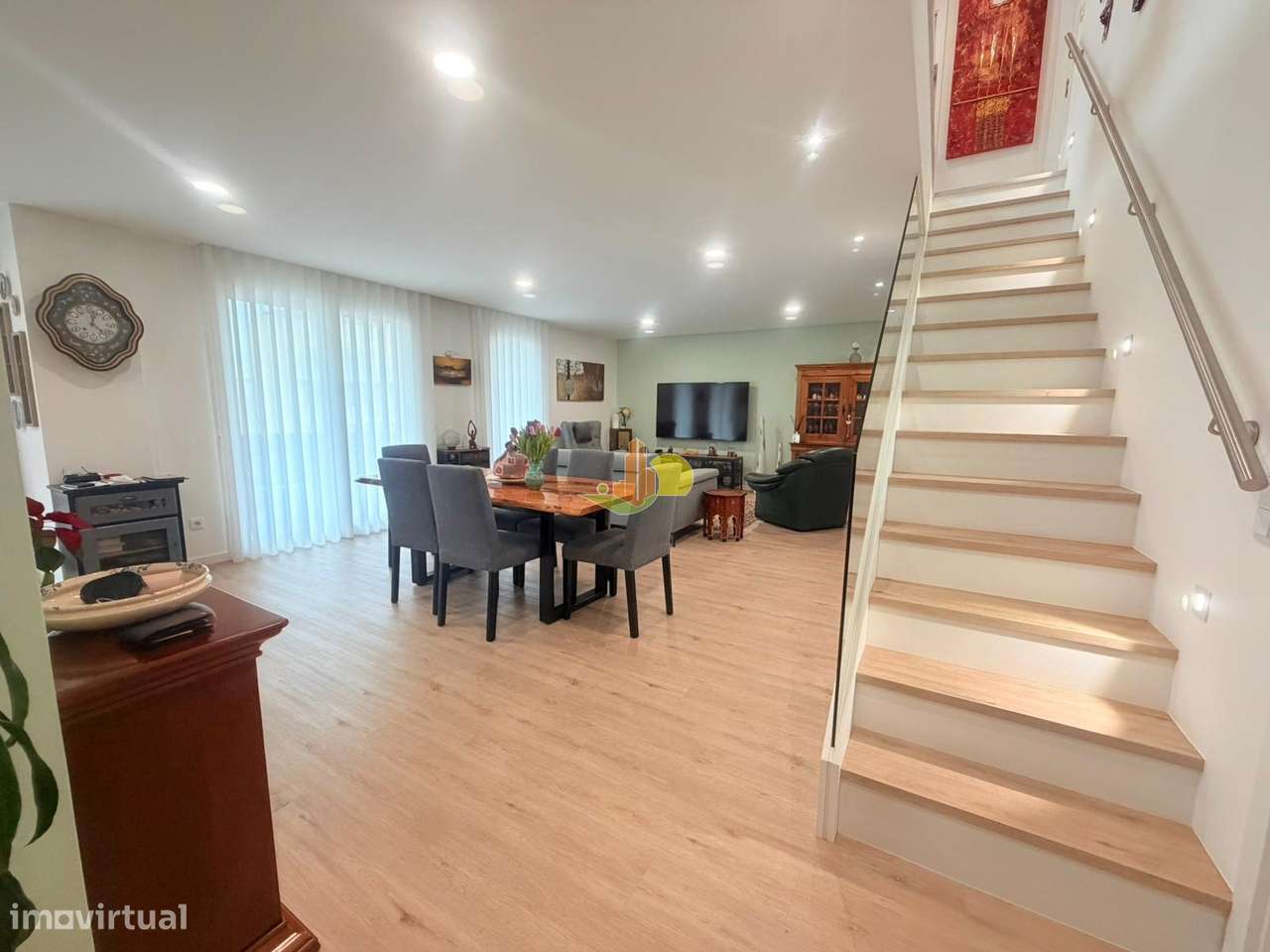 T2+2 Duplex com Garagem-25