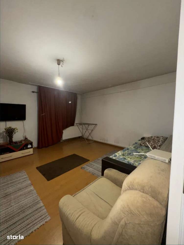 garsoniera Tudor , Decomandata / centrala , finisaje clasice !-2