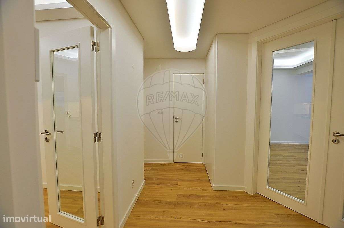 Apartamento T3 à venda em Cacilhas-10