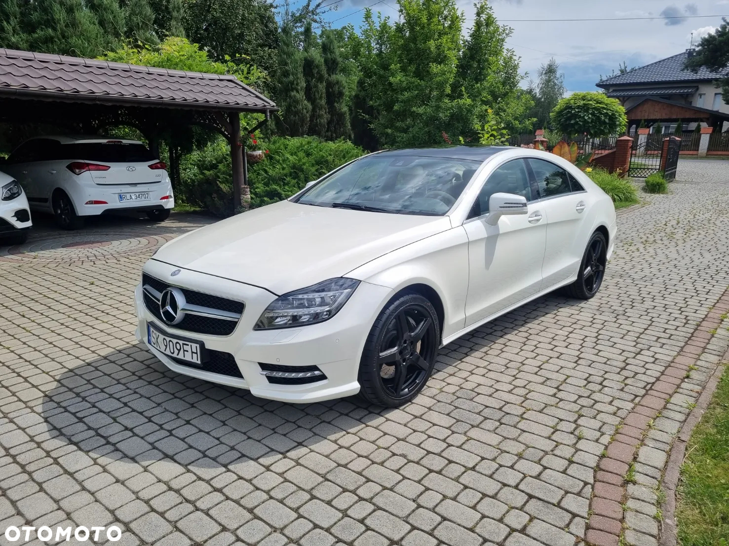 Mercedes-Benz CLS 500 4-Matic BlueEff - 2