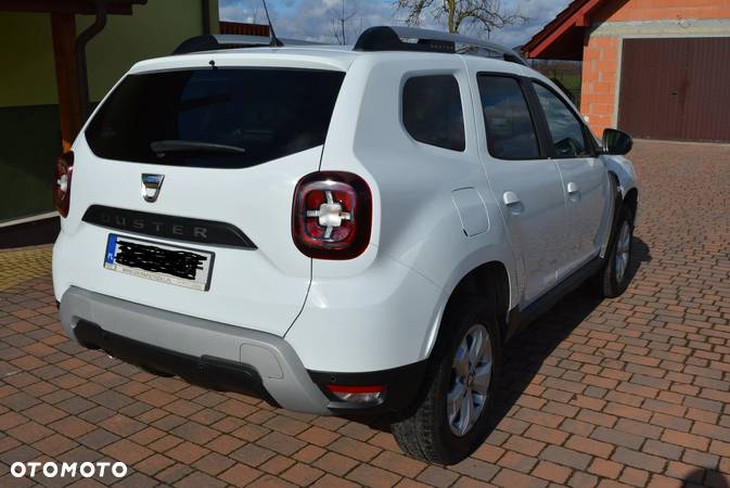 Dacia Duster 1.6 SCe Ambiance S&S - 4