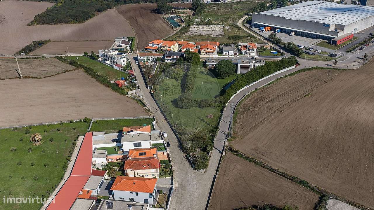 Moradia T10 para venda-9