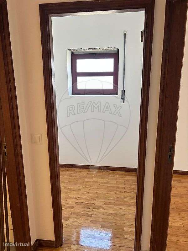 Apartamento T3 para arrendamento - Grande imagem: 2/11