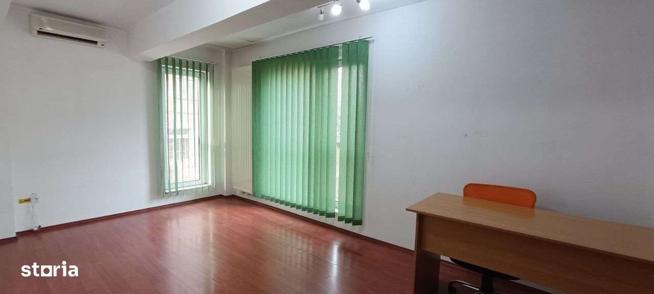 Spatiu birouri 110 mp, semicentral, parcare - Imagine principală: 4/10