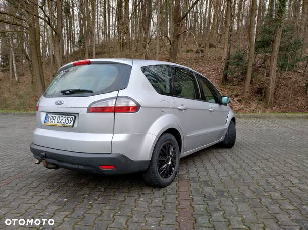 Ford S-Max - 3