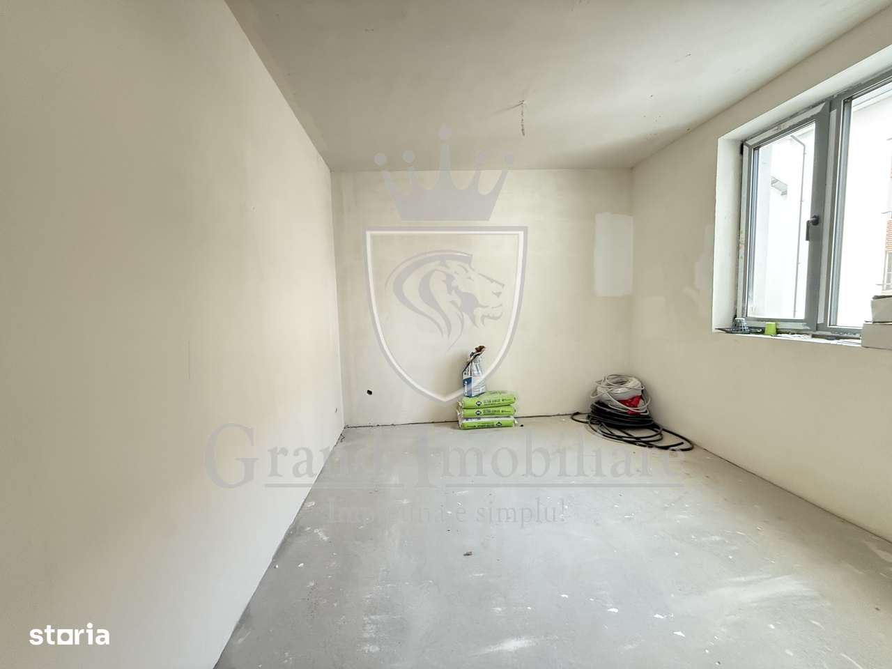 Apartament 3 camere BLOC UNICAT zona Intre Lacuri-5