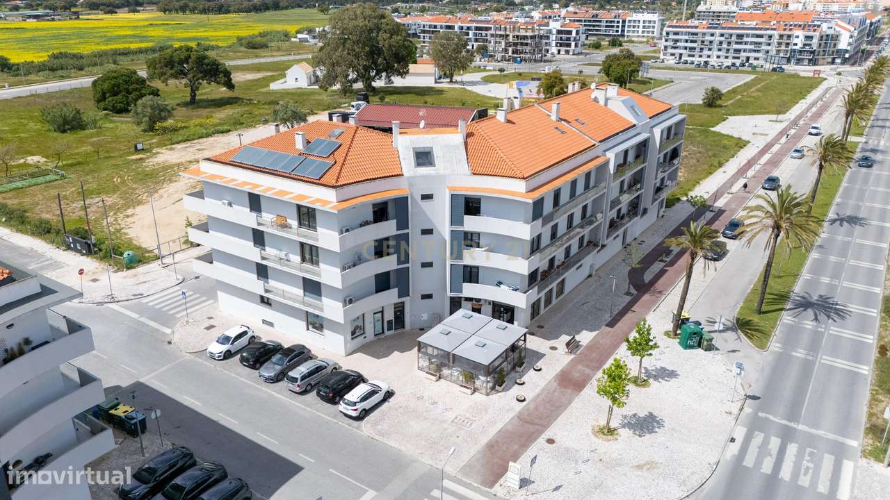 Apartamento T2 - Excelentes Áreas - Como Novo-30