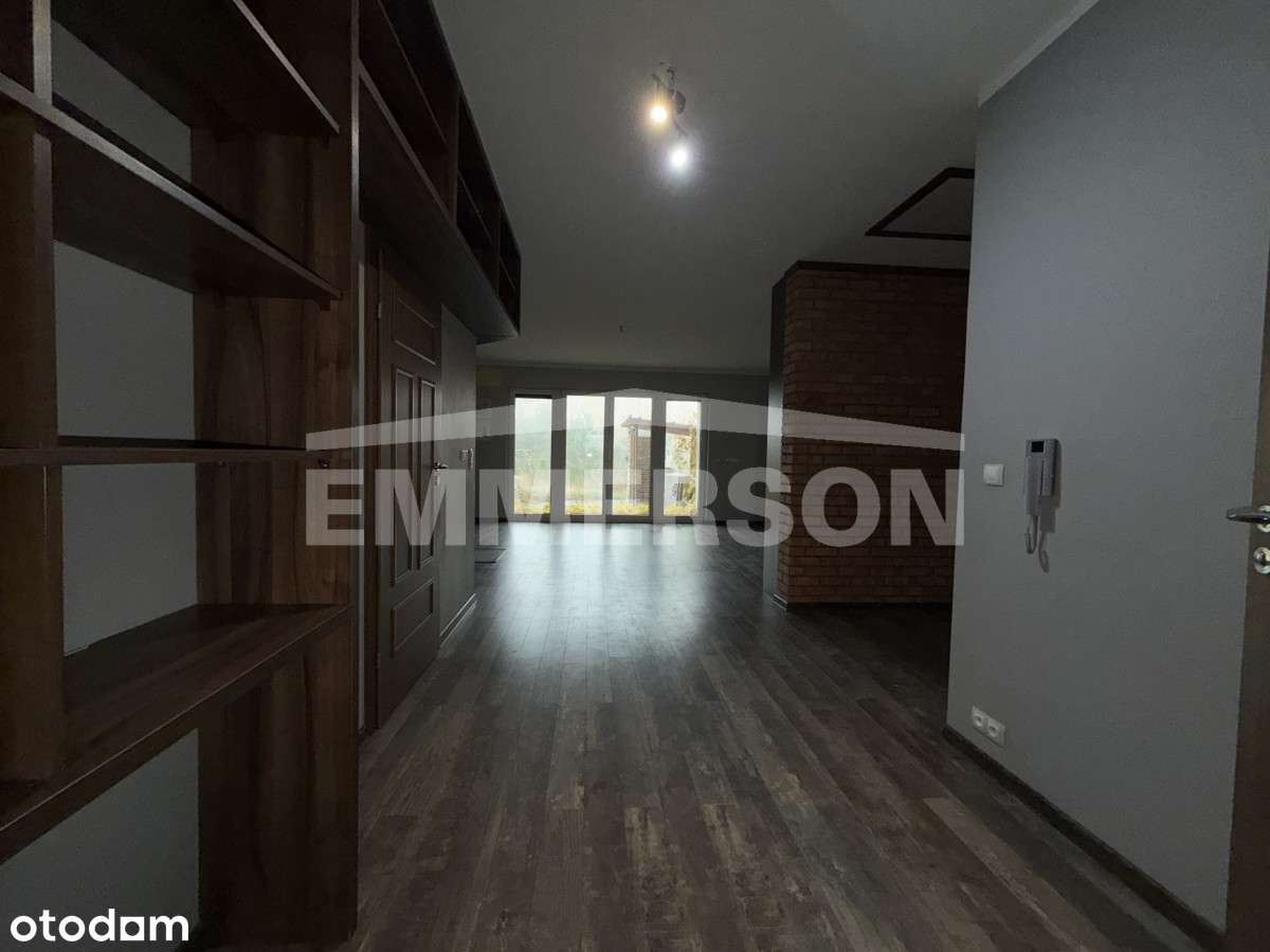 Na sprzedaż dom parterowy na wsi.-9