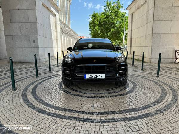 Porsche Macan Turbo PDK - 2