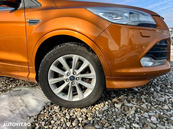 Ford Kuga - 8