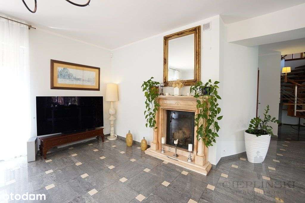 Przestronny dom w Załomiu- sprzedaż - Pełny obrazek: 5/20