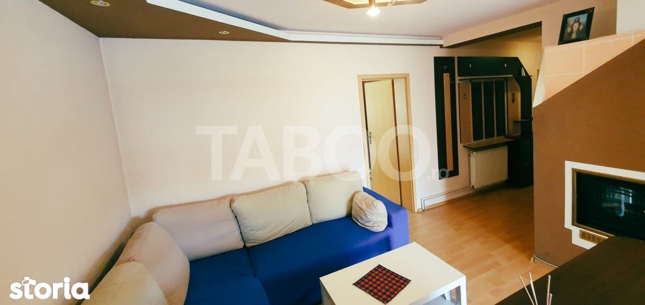 Apartament decomandat 3 camere si balcon de vanzare Sibiu zona Strand