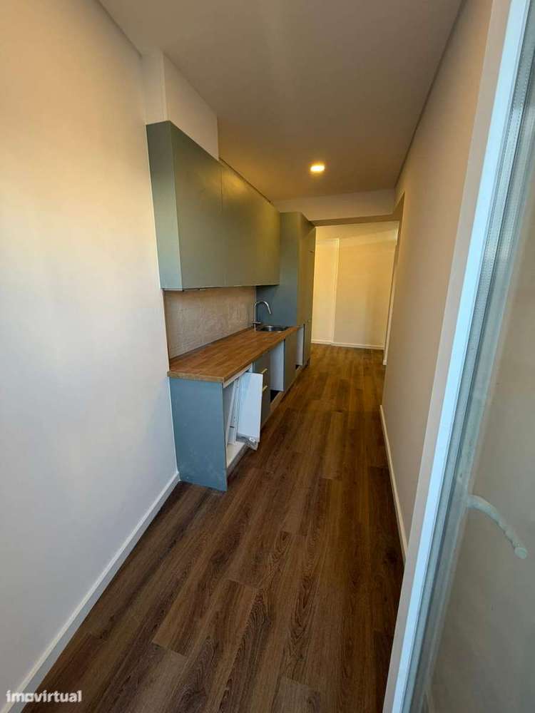 T1 totalmente remodelado em Localização Premium - Grande imagem: 2/6