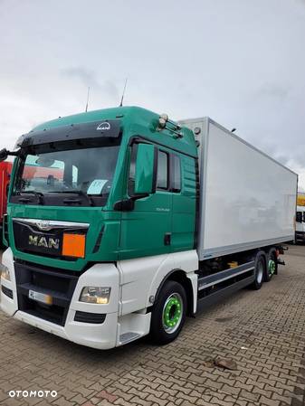 MAN TGX 26.500* chłodnia * izoterma  * thermo king * Carrier * - 3