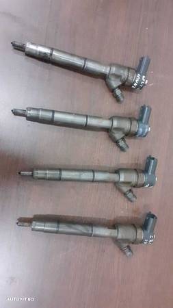 Set  injectoare Hyundai  Accent 3 1.5 crdi cod 0445110256 - 3