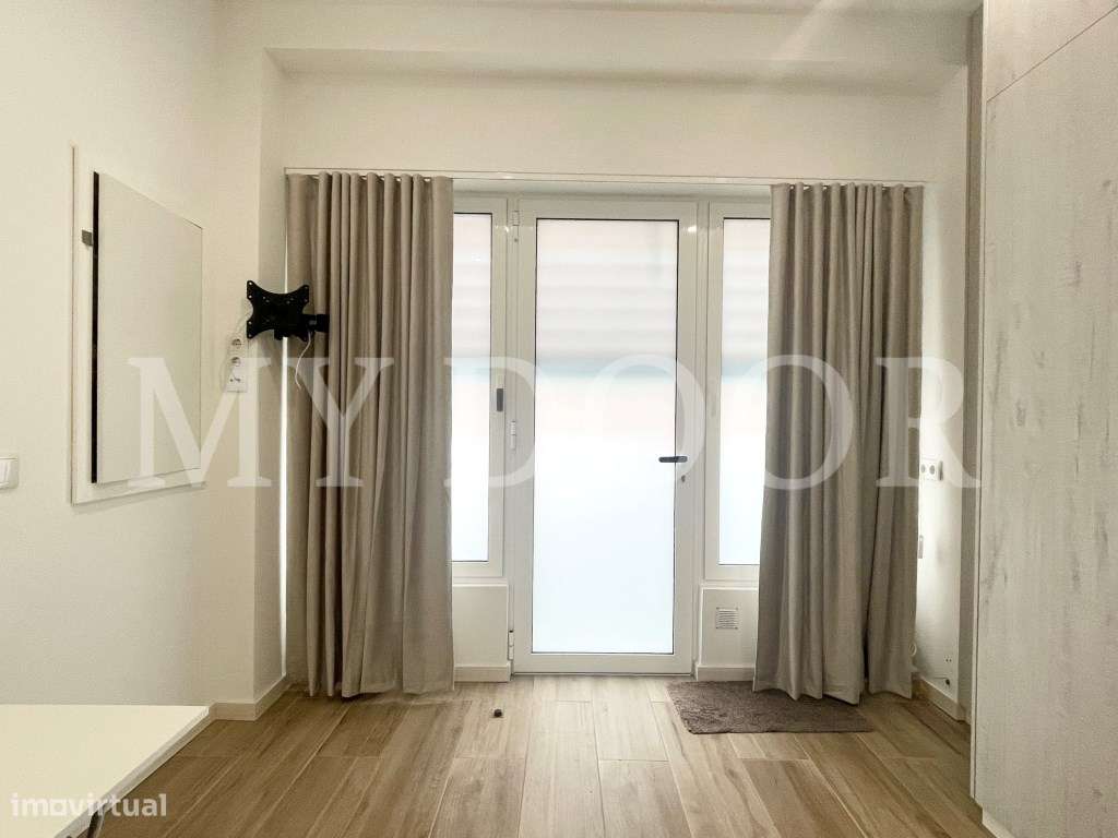 V E N D I D O - Investimento - LOJA / ATELIER - Moscavide - Central-9