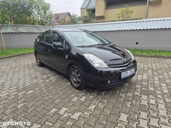 Toyota Prius 1.5 VVT-i Sol - 4