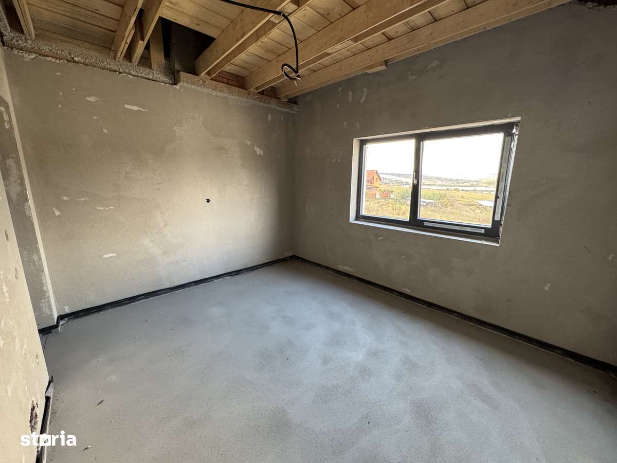 Casă nouă -  individuală de vânzare cu priveliste spre lac. - Imagine principală: 5/18