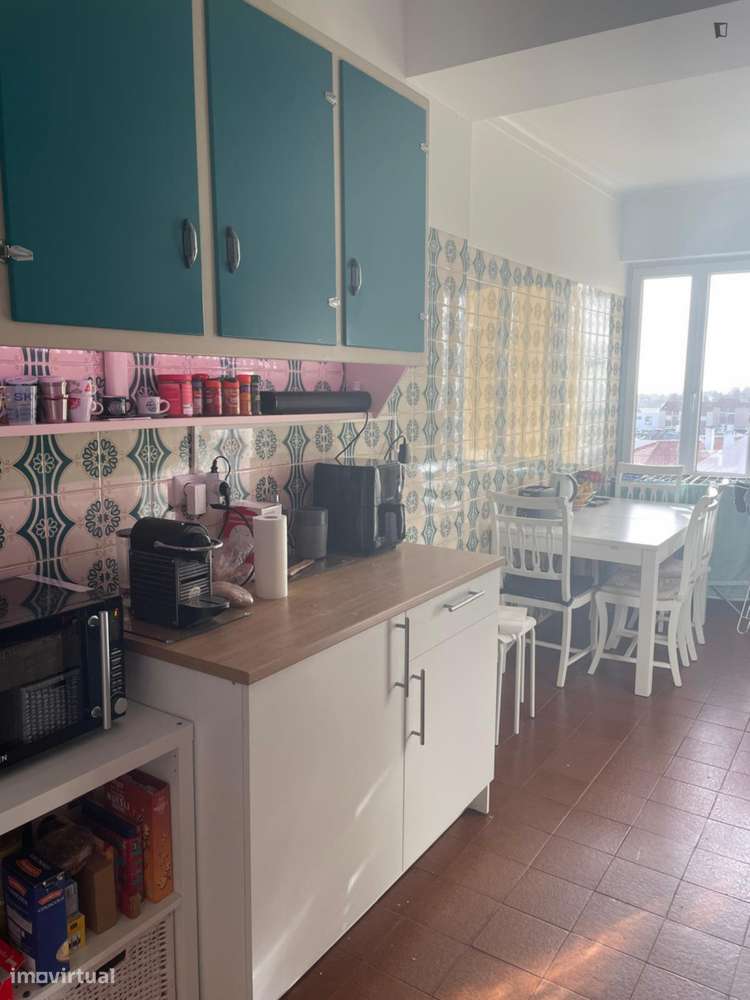 Quarto - localizado em Ajuda Lisbon - Grande imagem: 5/13