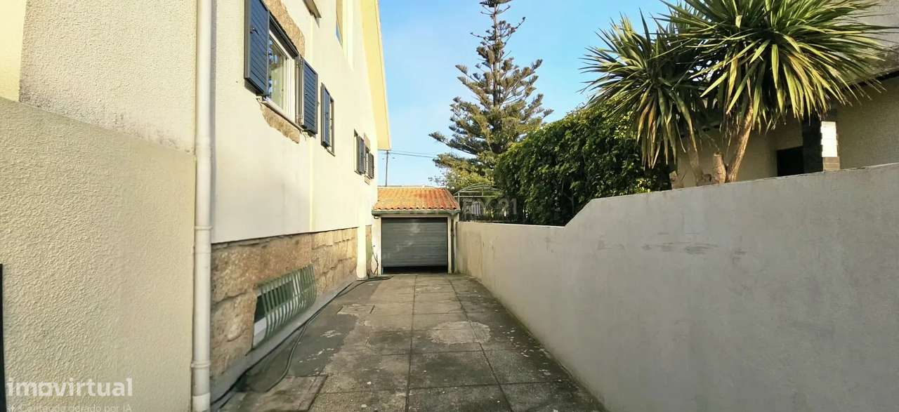 Moradia T3 junto a Praia de Mindelo-40