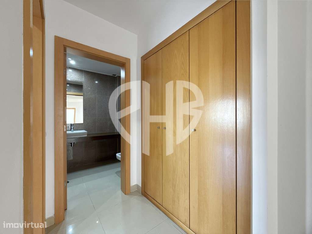 Moradia Geminada T4 // Condominio - Aldeia de Irmãos / Azeitão-15