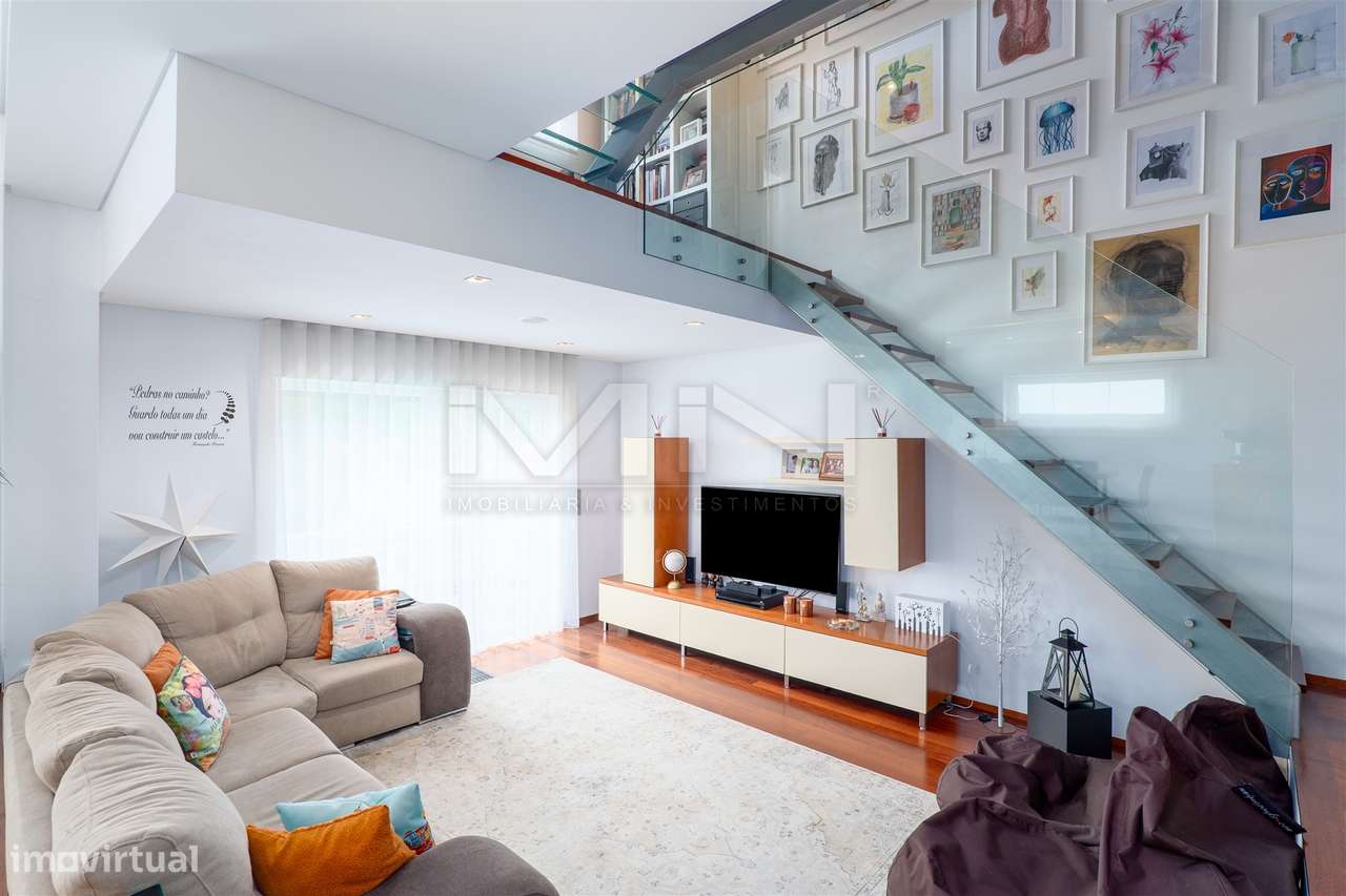 Moradia T3+1 - Exclusividade, Design e Conforto Superior-9