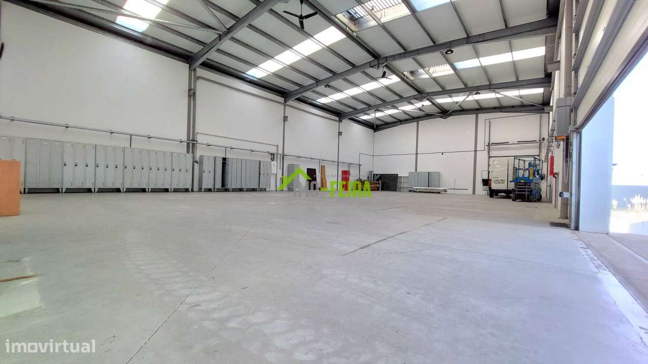 Pavilhão industrial , Fiães-6