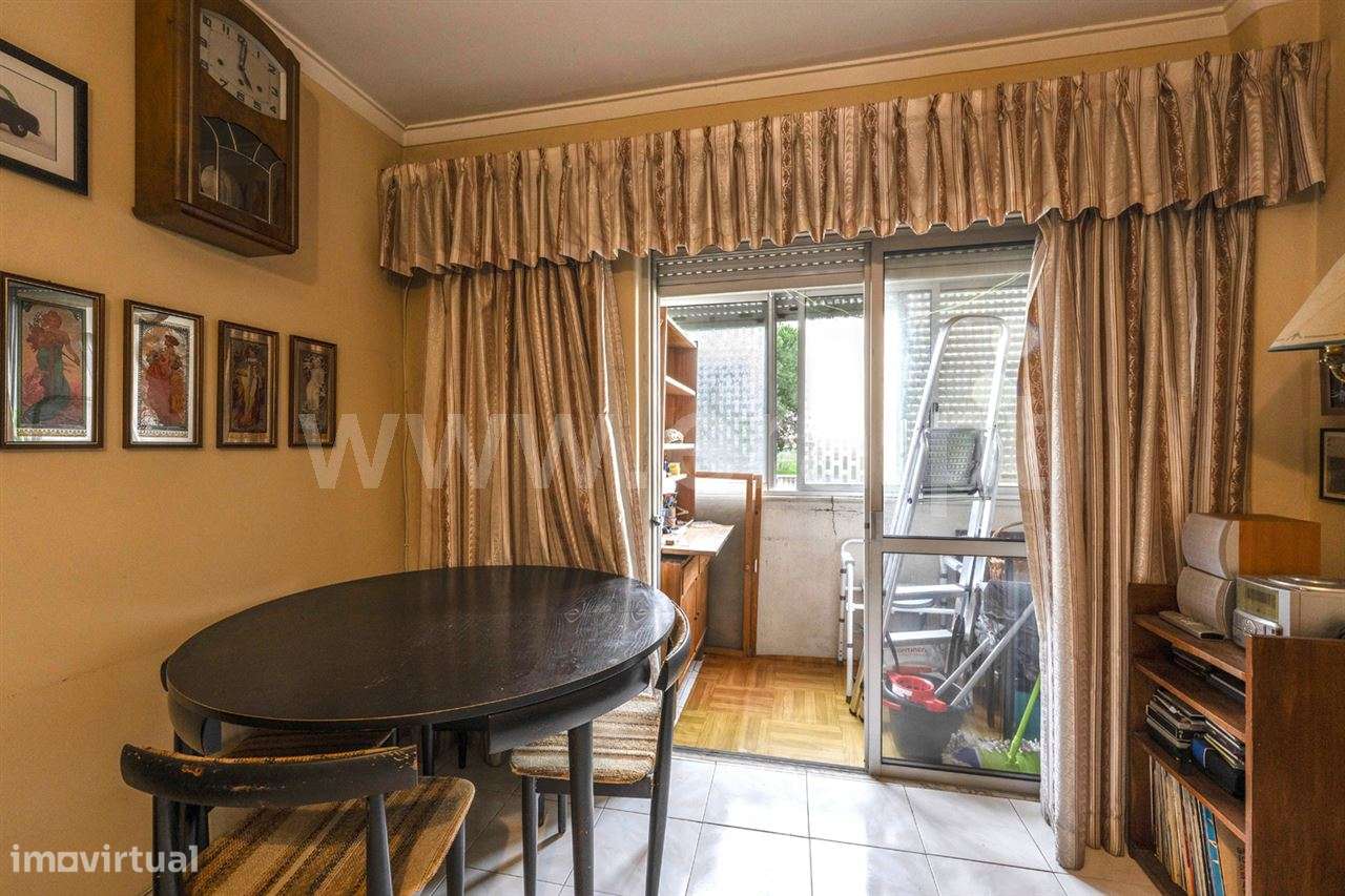 Apartamento T2; Laranjeiro-2