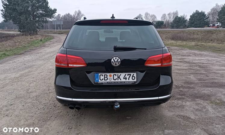 Volkswagen Passat 2.0 TDI Highline DSG - 10