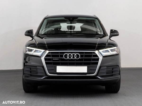 Audi Q5 35 TDI quattro S tronic - 4