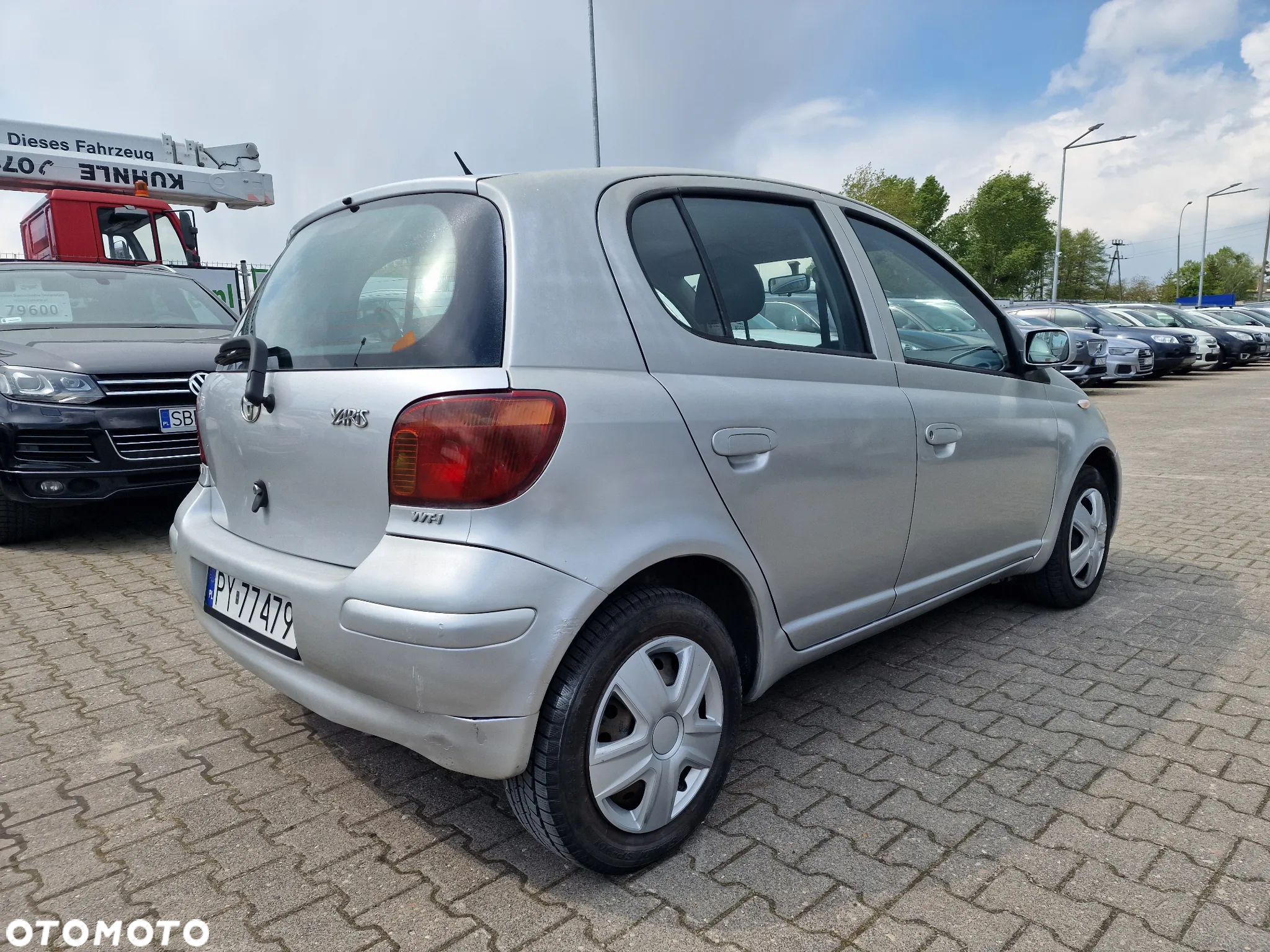 Toyota Yaris 1.0 Base - 8